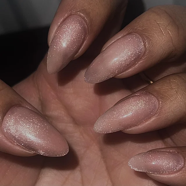 cat eye nail mistakes magnetic gel nails cat eye gel builder gel top coat base coat soak-off gel HEMA-free gel TPO-free gel nail design tips